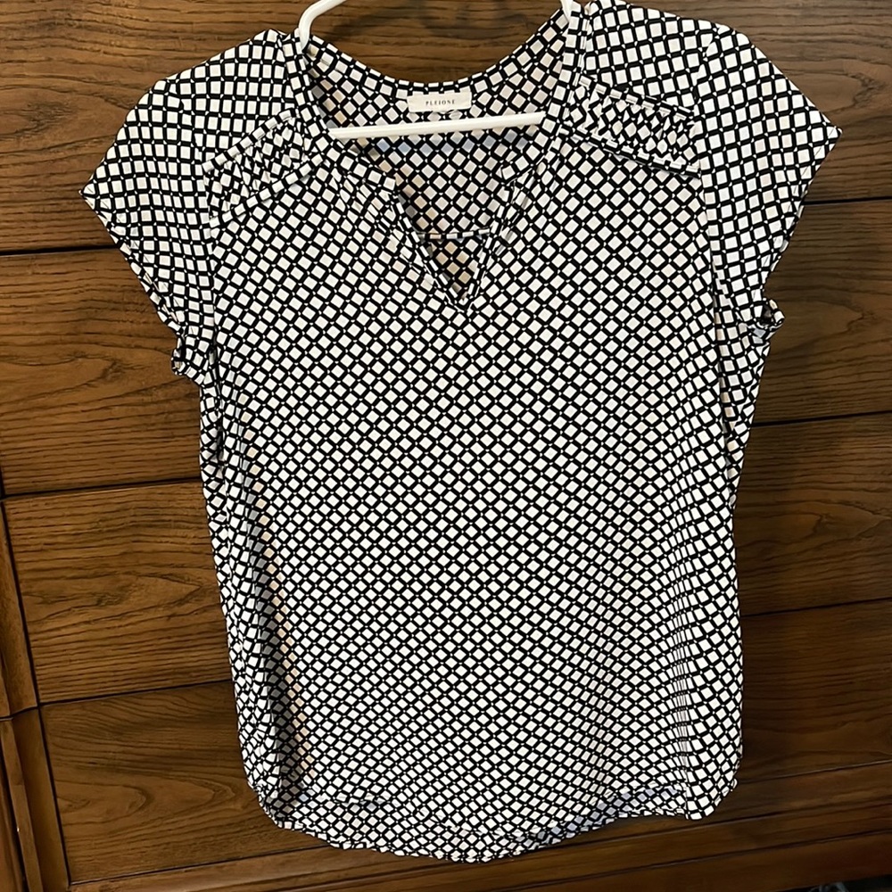 Pleione Black and White Blouse